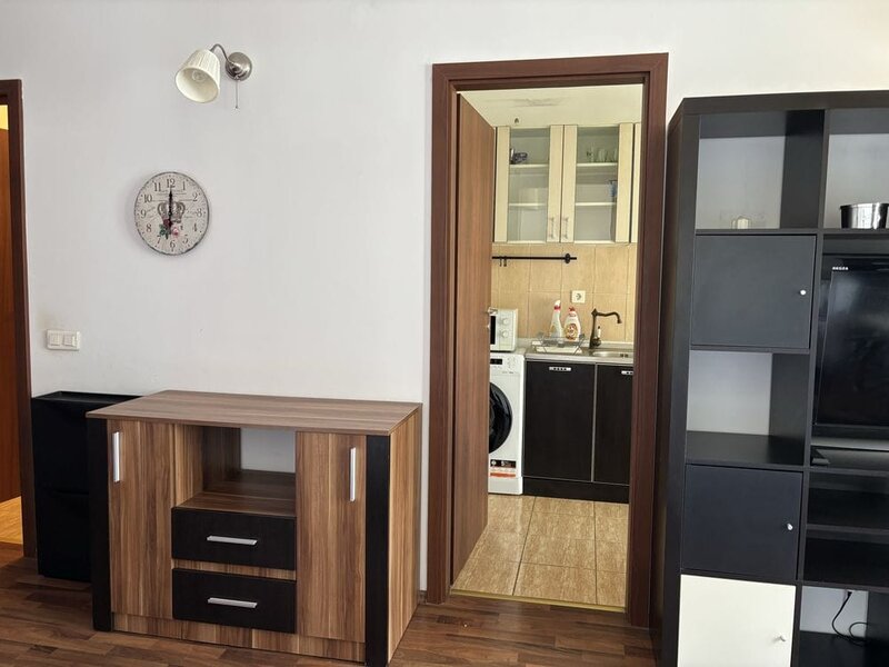 Titan, Auchan, Rasarit de Soare ,garsoniera