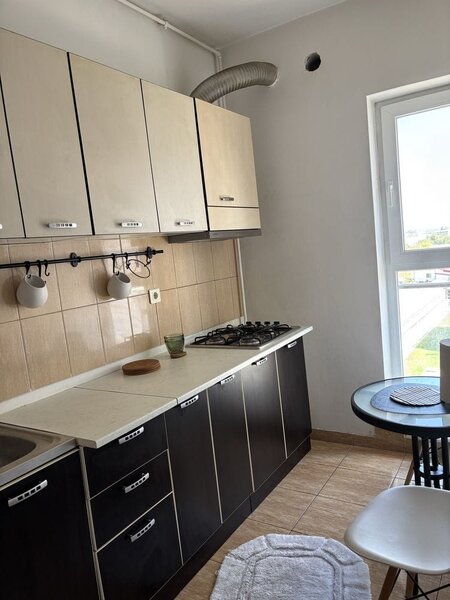 Titan, Auchan, Rasarit de Soare ,garsoniera